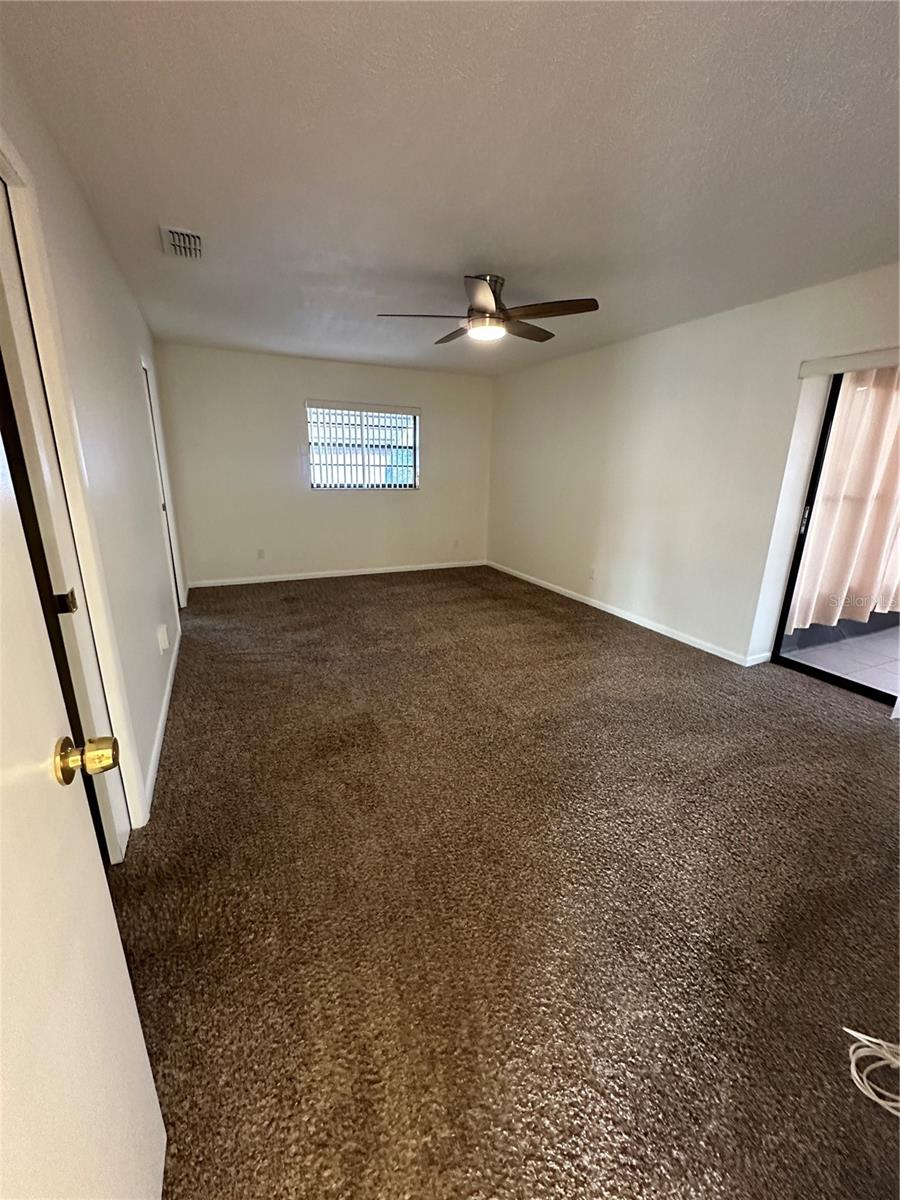 Image 12 of 24 For 909 Chipaway Drive