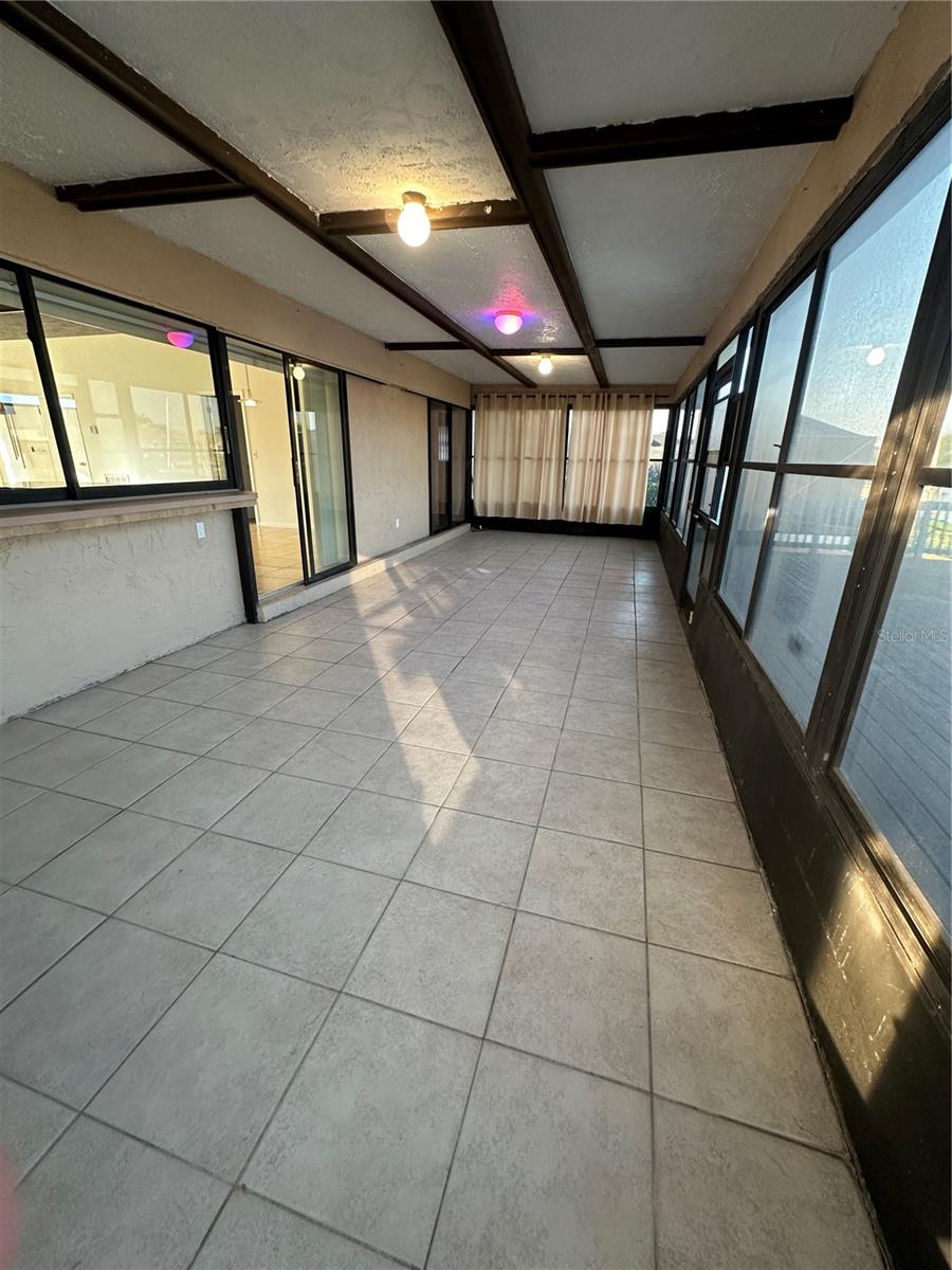 Image 16 of 24 For 909 Chipaway Drive