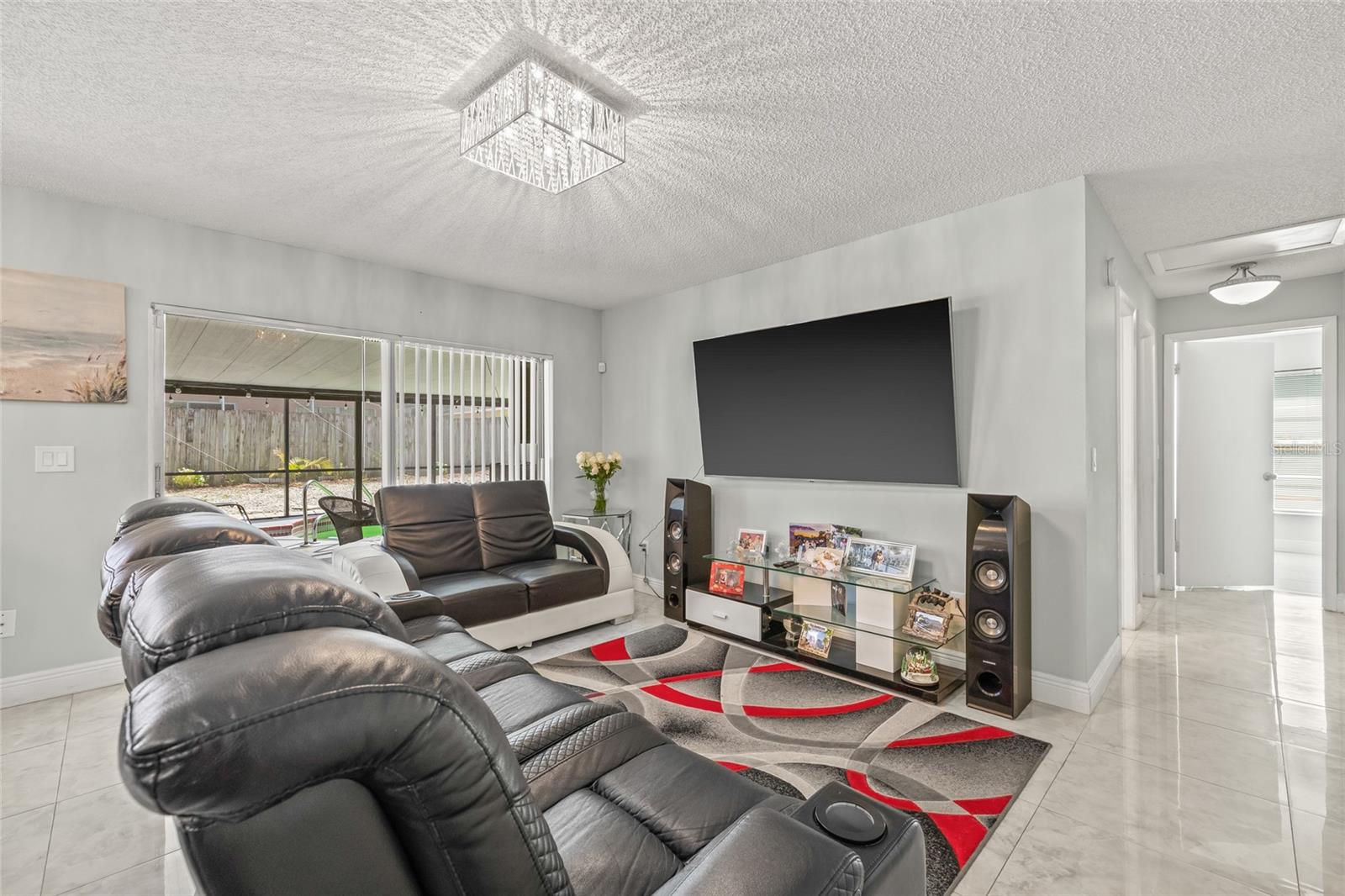 Image 13 of 42 For 1414 High Knoll Drive