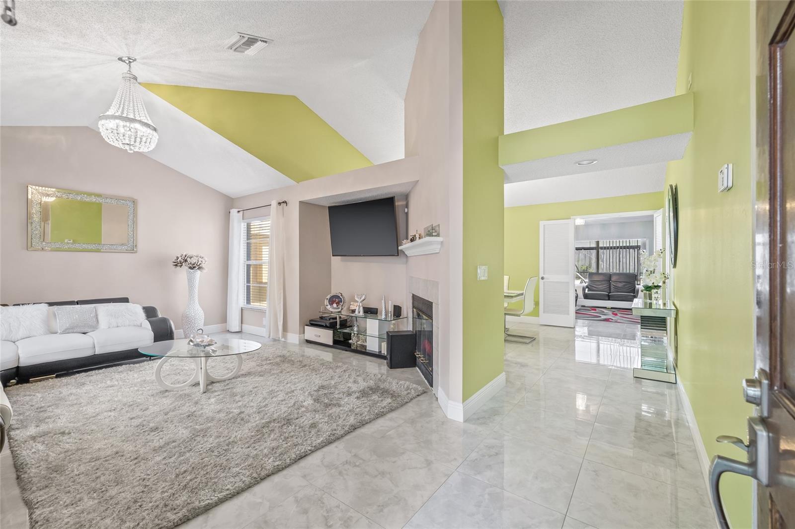 Image 6 of 42 For 1414 High Knoll Drive