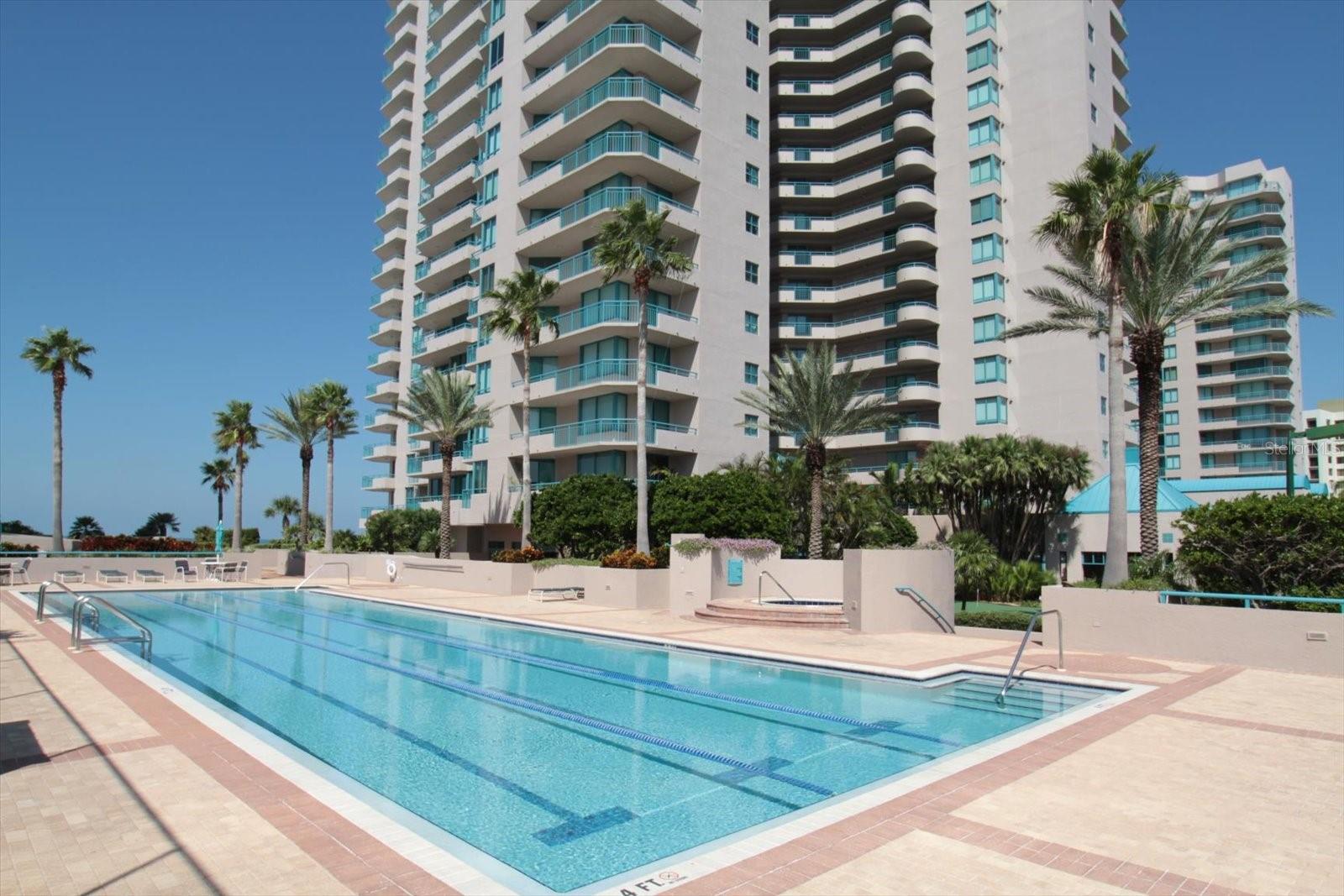 Image 35 of 39 For 1520 Gulf Boulevard 404