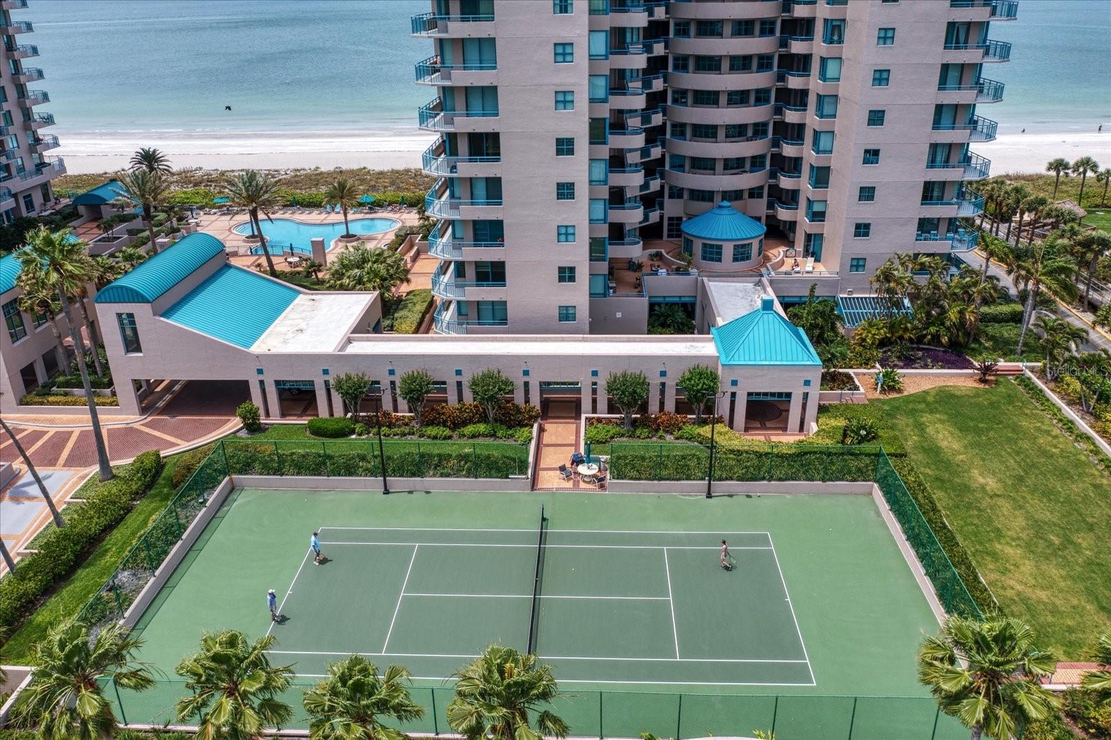 Image 38 of 39 For 1520 Gulf Boulevard 404