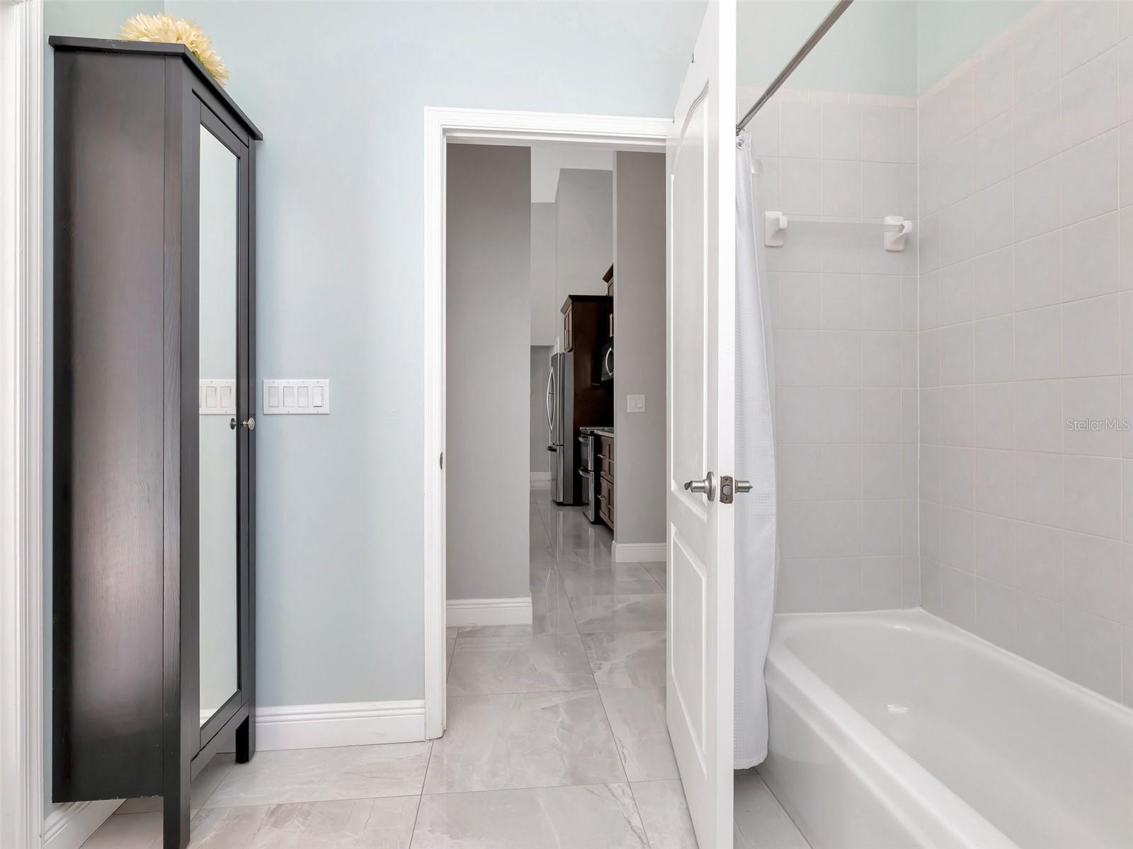 Image 11 of 42 For 17205 Tiffany Shore Drive