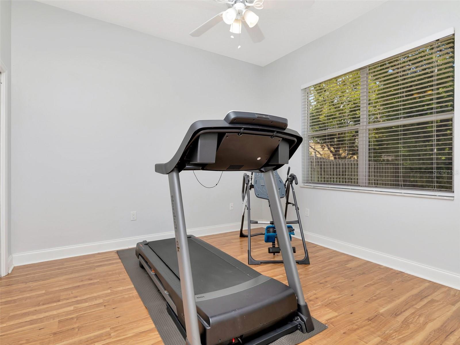 Image 12 of 42 For 17205 Tiffany Shore Drive