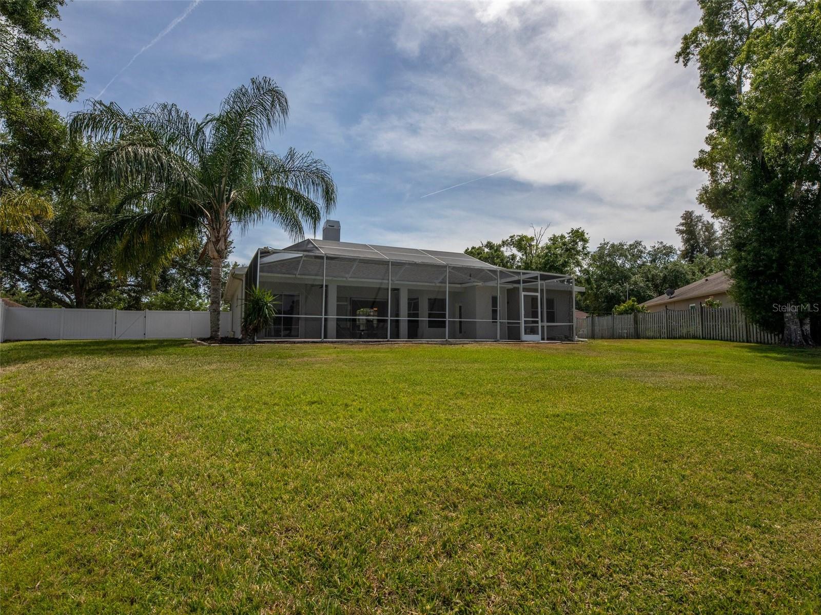 Image 28 of 42 For 17205 Tiffany Shore Drive