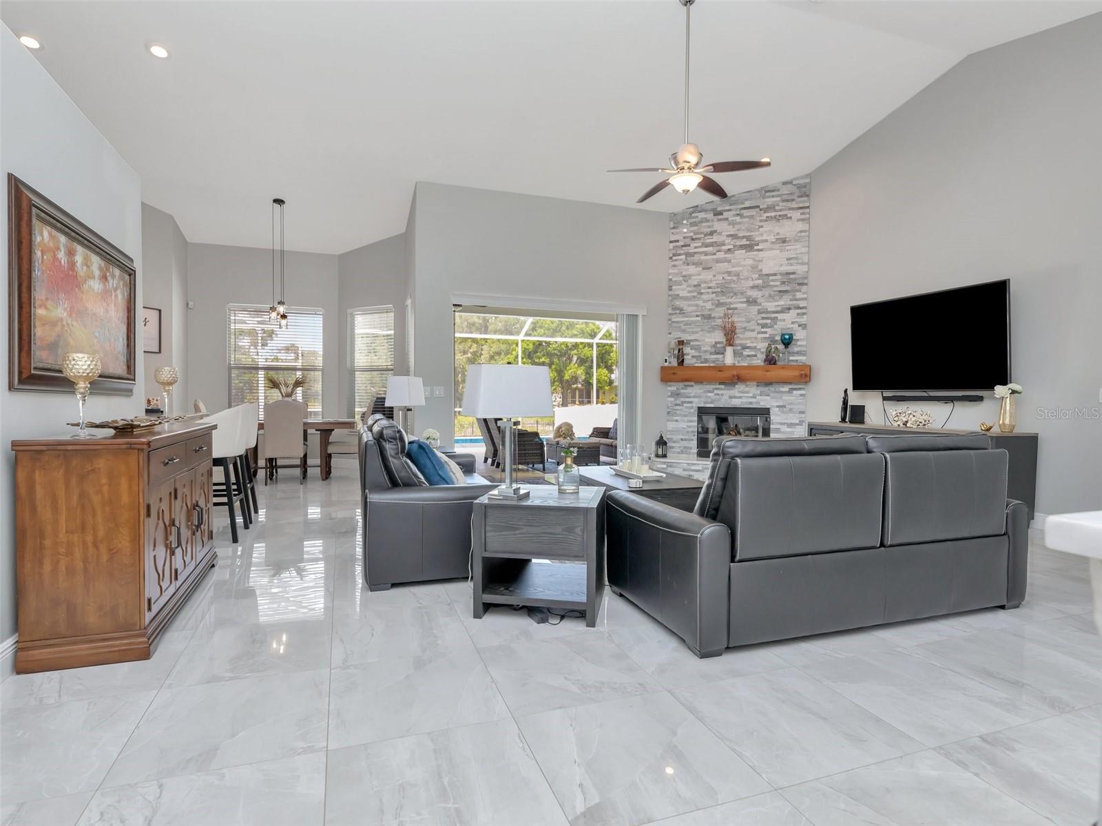 Image 3 of 42 For 17205 Tiffany Shore Drive