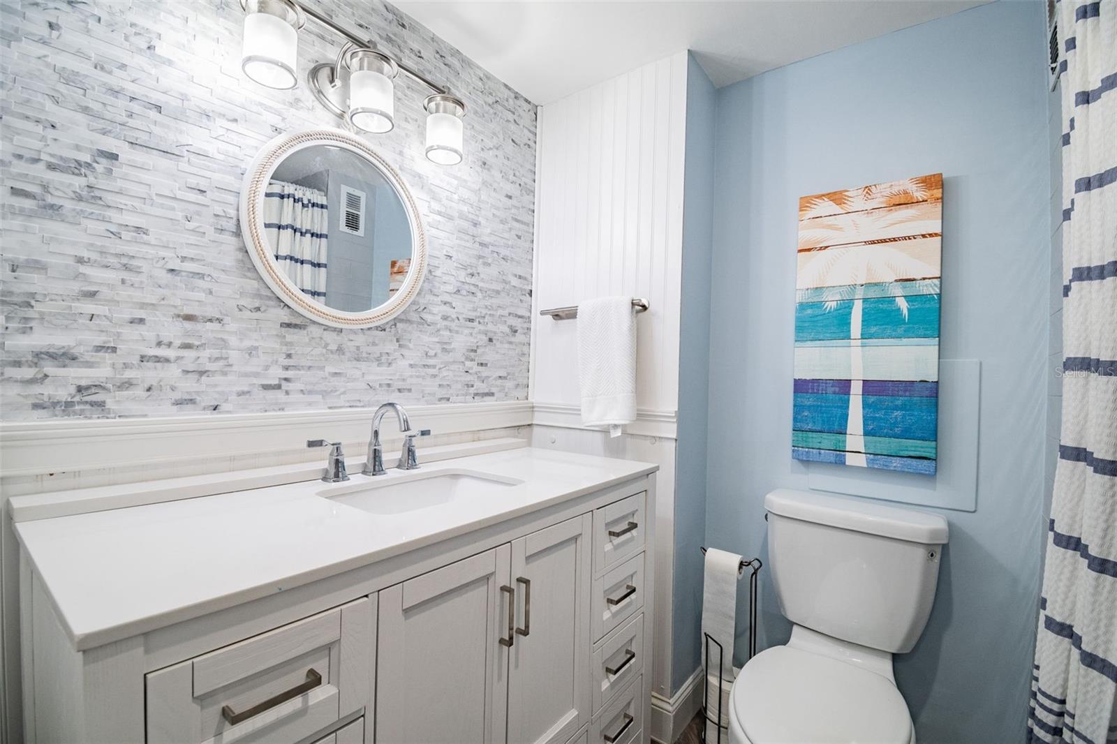 Image 32 of 56 For 880 Mandalay Avenue C212