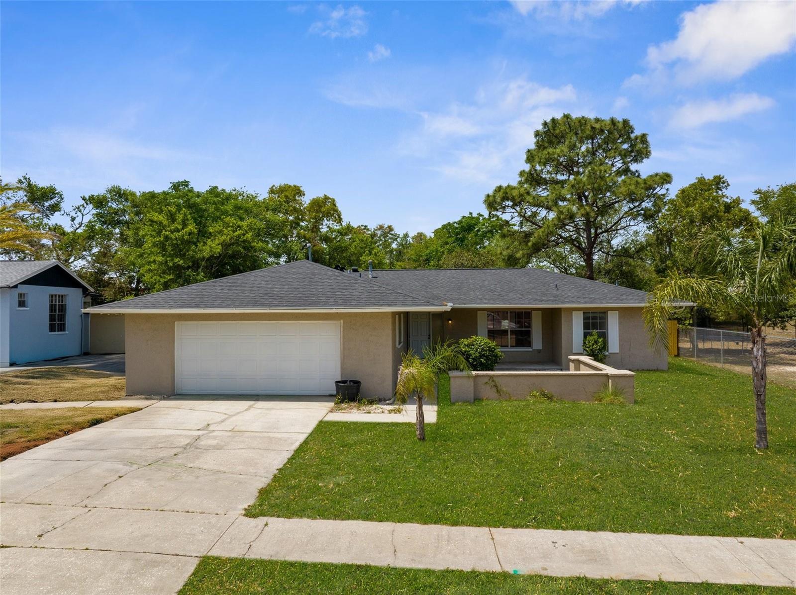 Listing photo id 33 for 5193 Higate Road