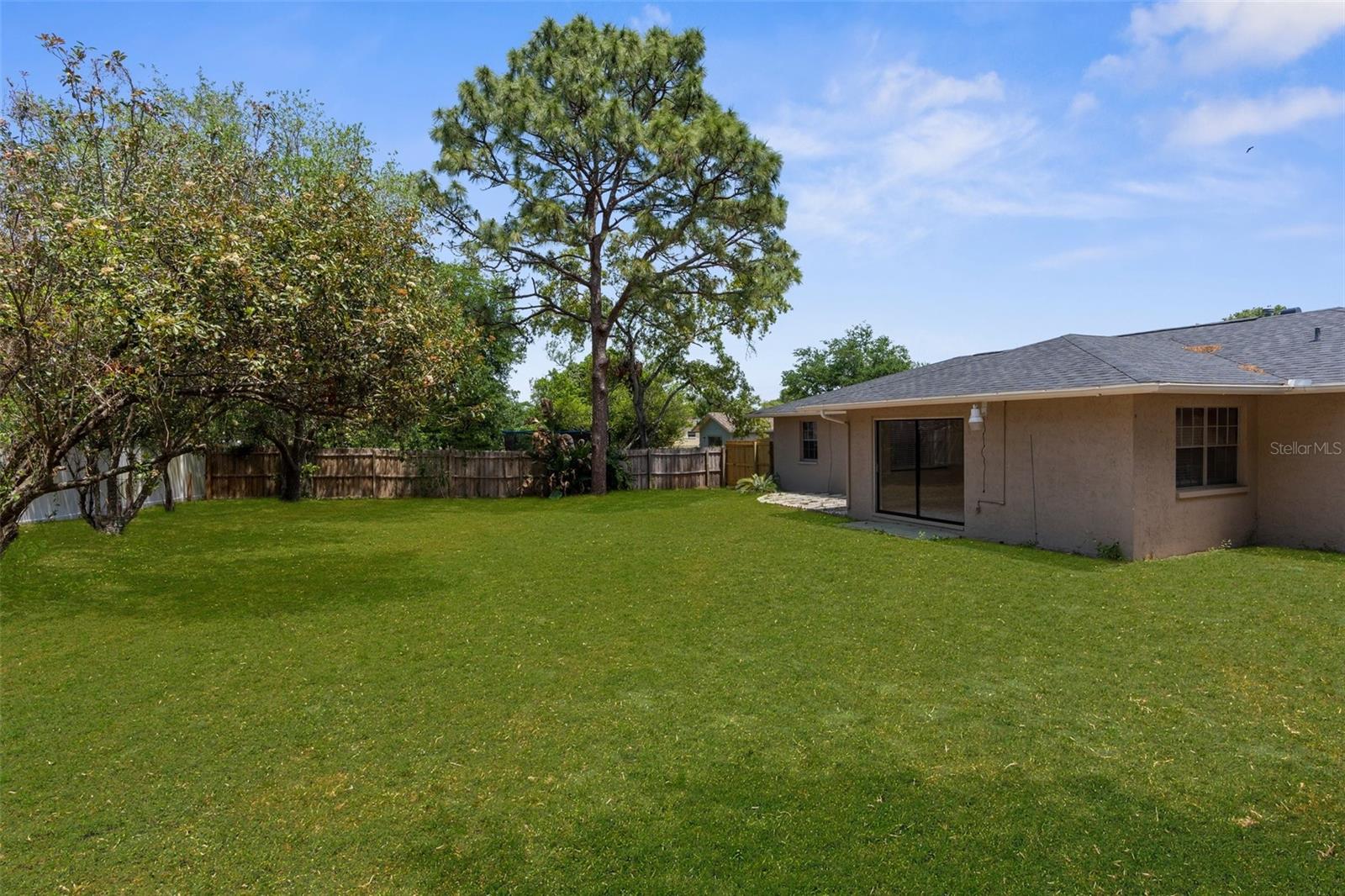 Listing photo id 34 for 5193 Higate Road