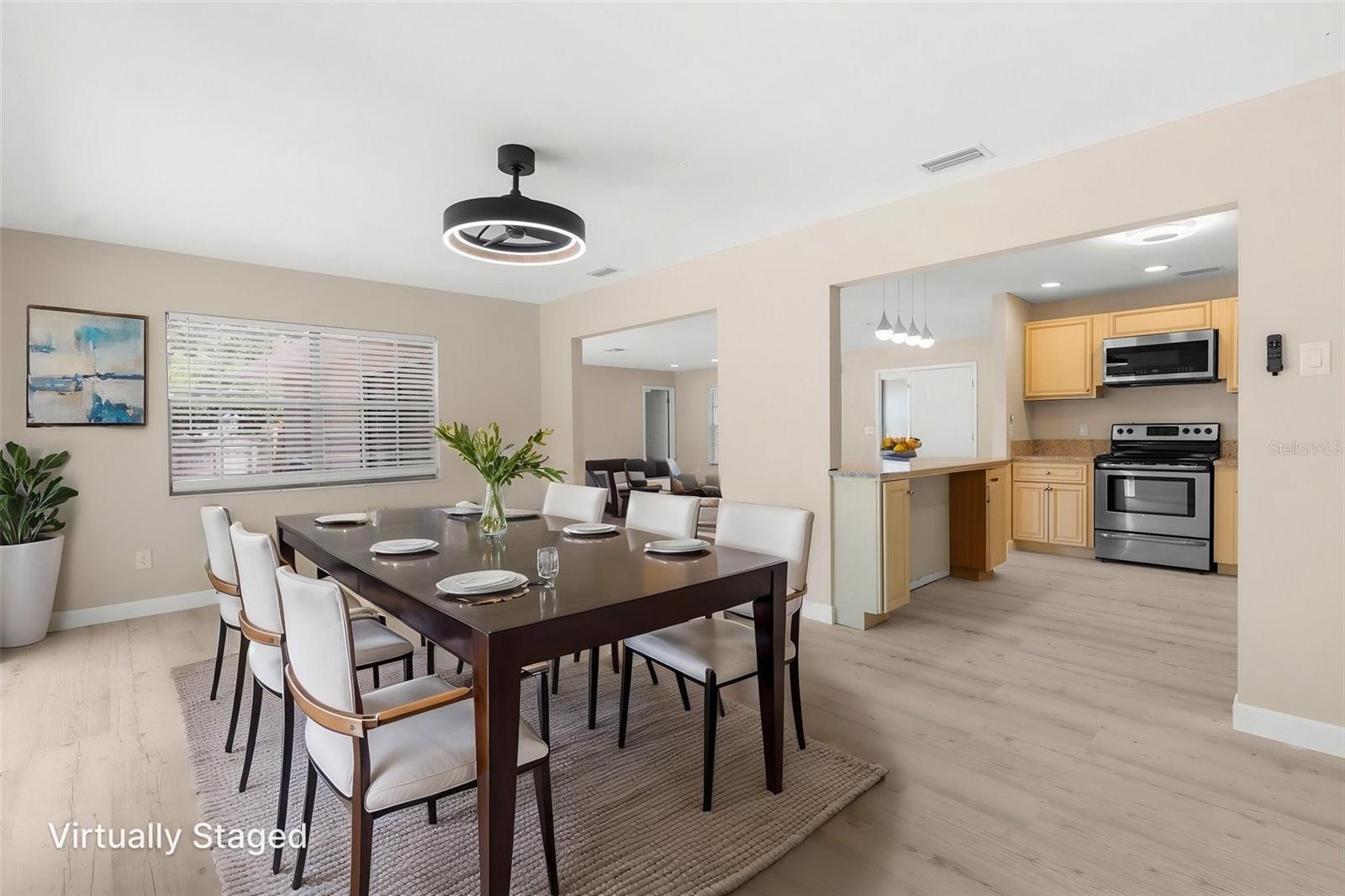 Listing photo id 2 for 5193 Higate Road