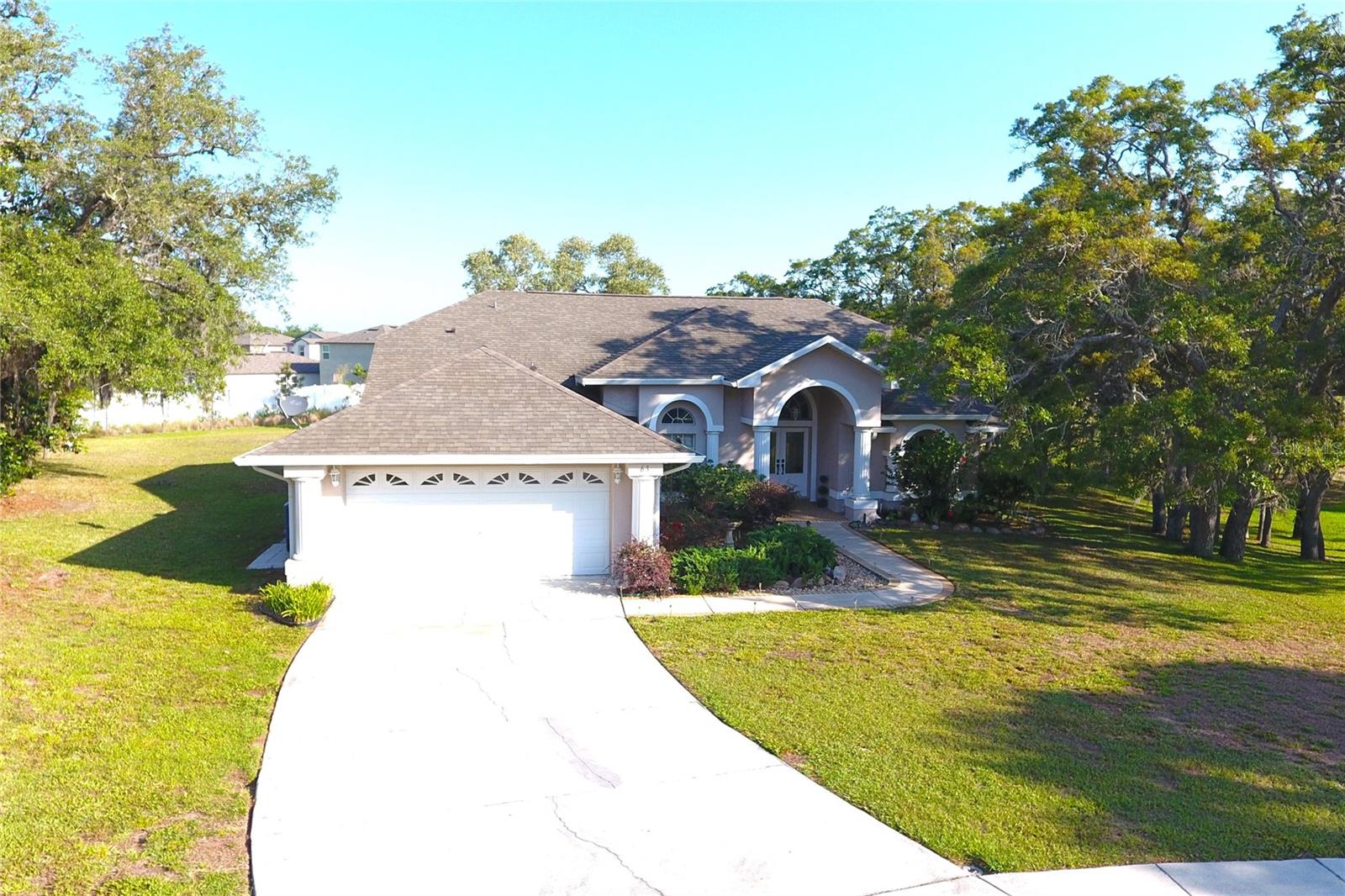 Image 2 of 46 For 63 Forest Wood Court