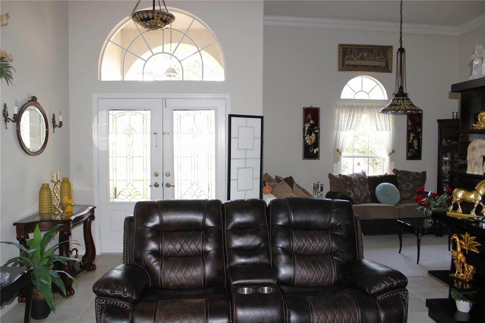 Image 4 of 46 For 63 Forest Wood Court