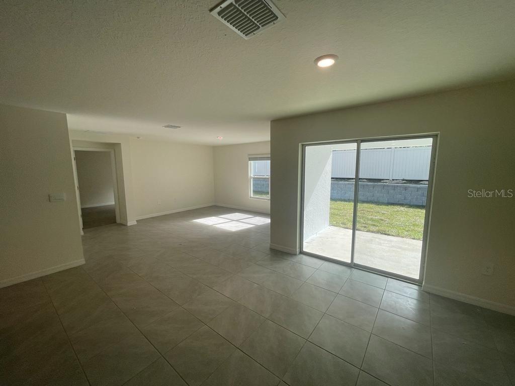 Image 3 of 14 For 6910 112th Lane