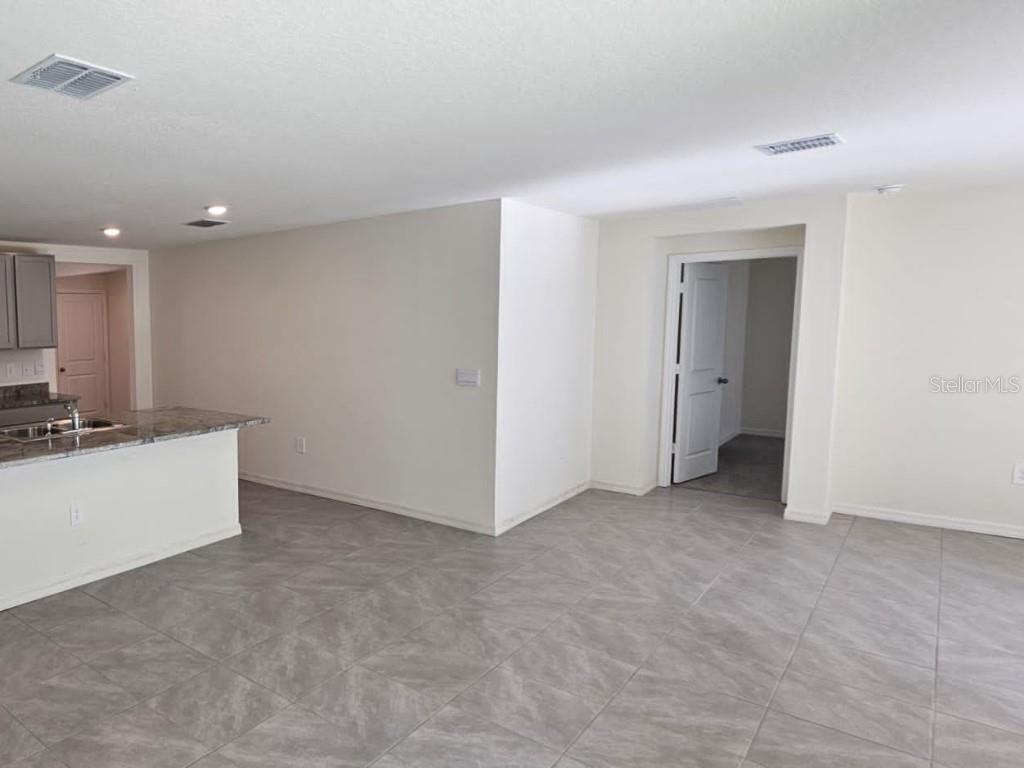 Image 4 of 14 For 6910 112th Lane