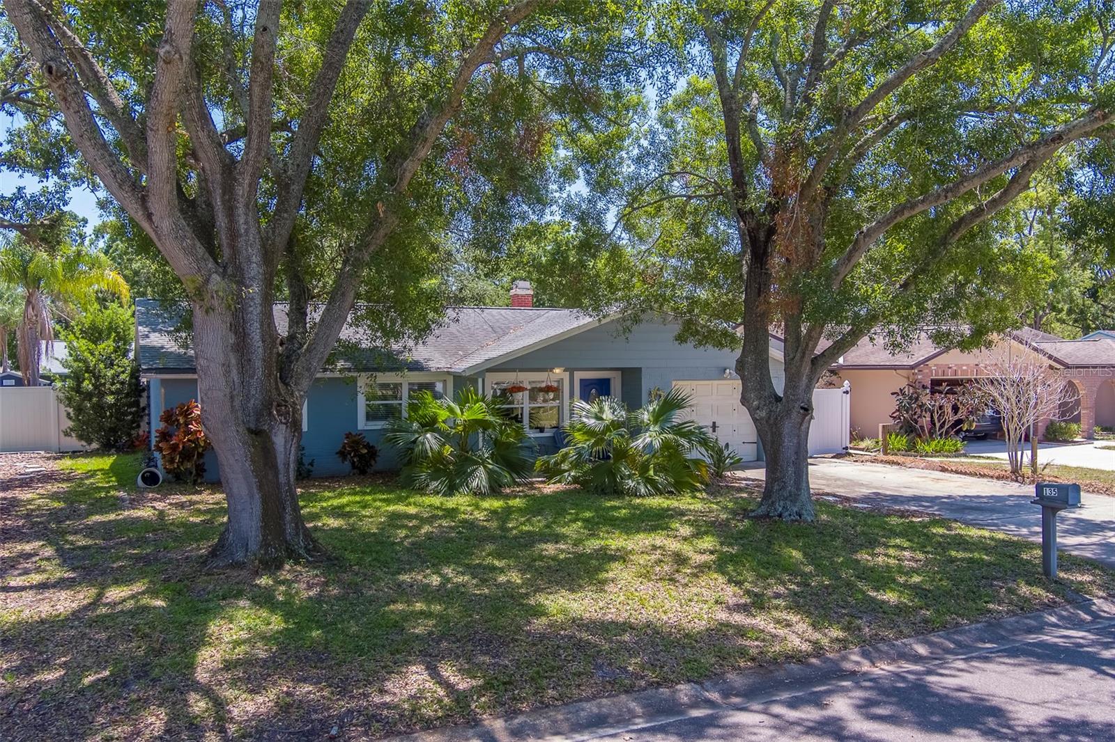 Image 8 of 53 For 135 Coral Drive