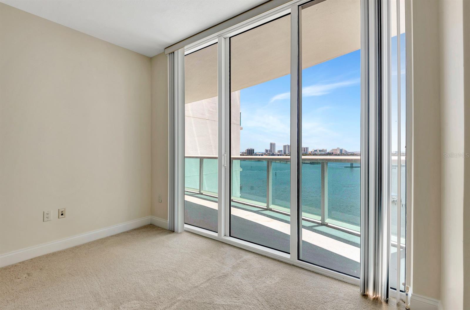 Image 13 of 28 For 241 Riverside Drive 1107