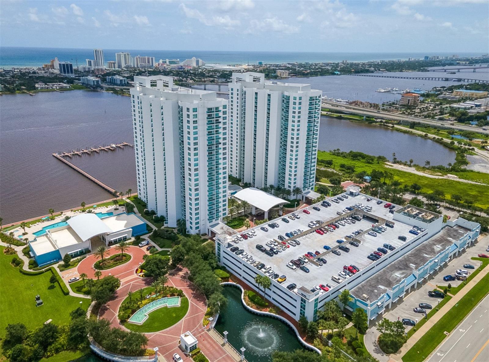 Image 2 of 28 For 241 Riverside Drive 1107