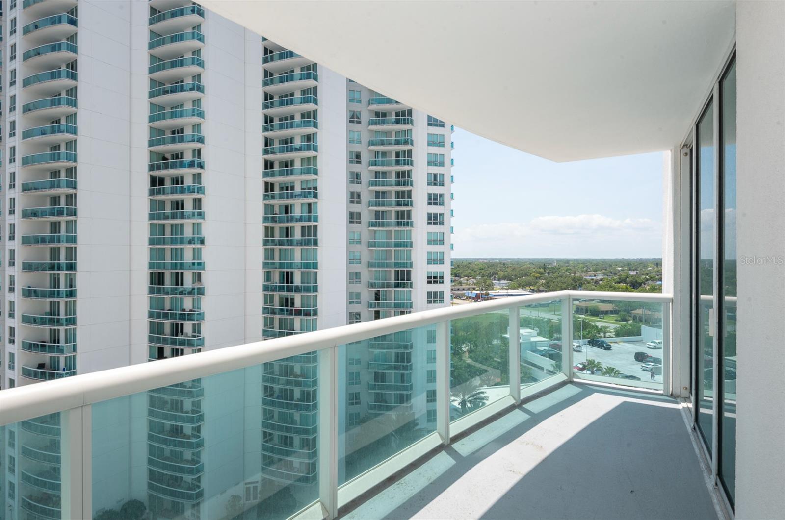 Image 21 of 28 For 241 Riverside Drive 1107