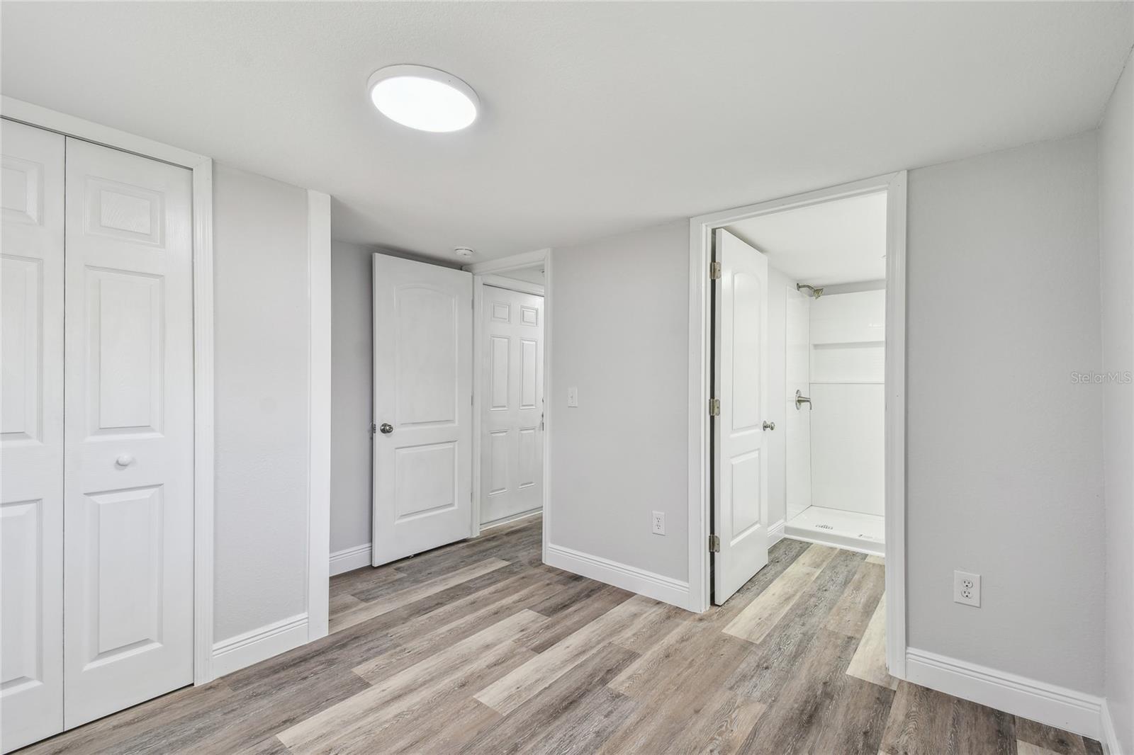 Image 12 of 54 For 850 Center Avenue