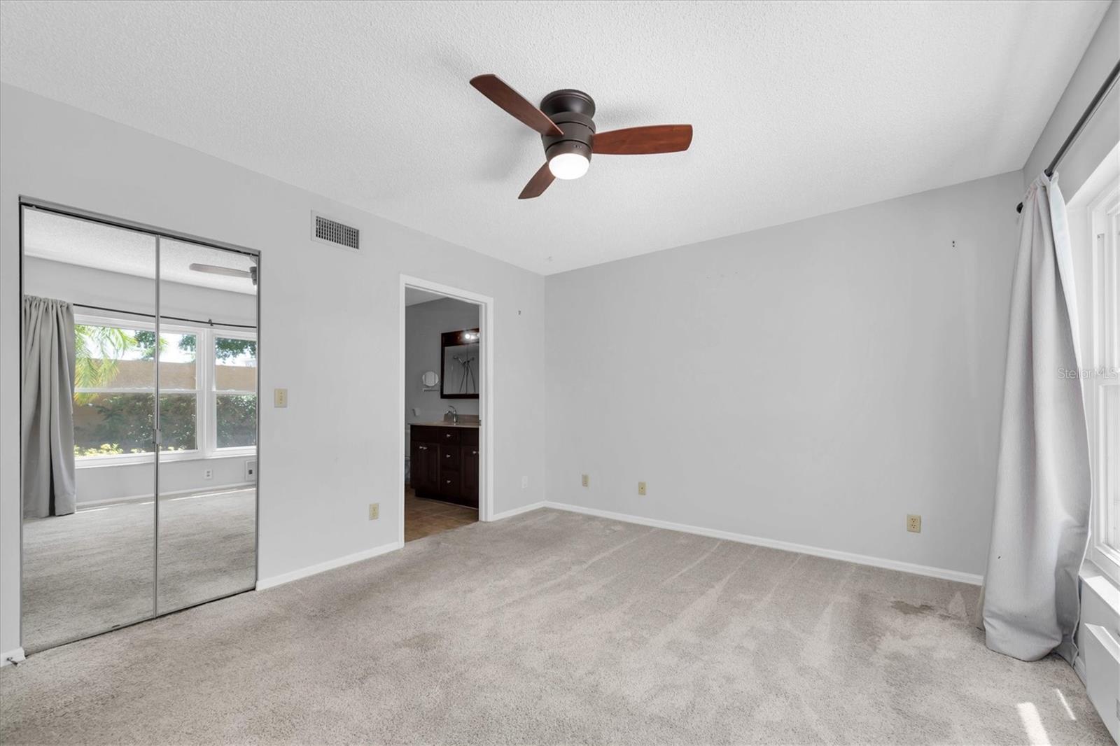 Image 18 of 57 For 2231 Utopian Drive E 117