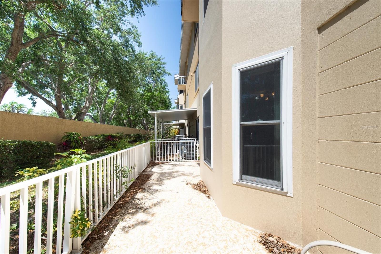Image 22 of 57 For 2231 Utopian Drive E 117