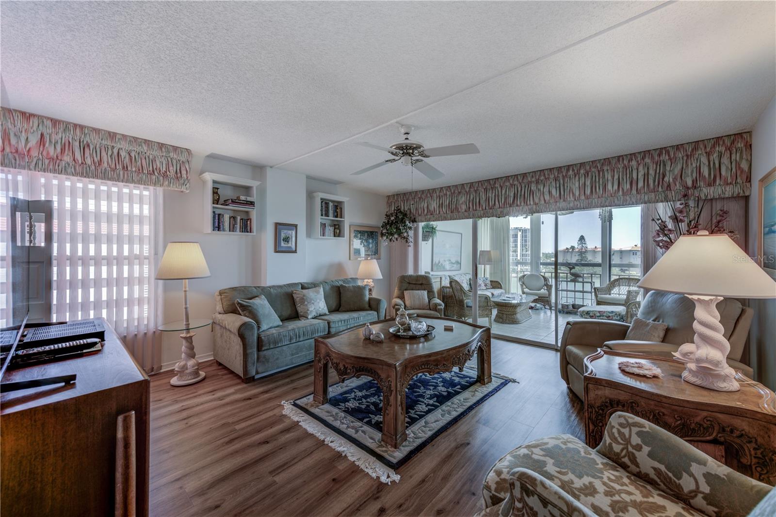 Image 15 of 21 For 7897 Sailboat Key Boulevard S 408