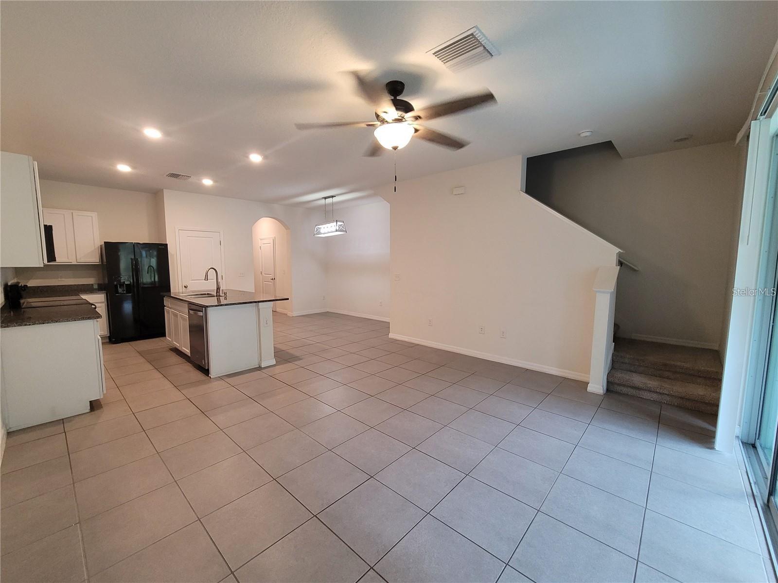 Image 4 of 15 For 1667 Hubbell Road