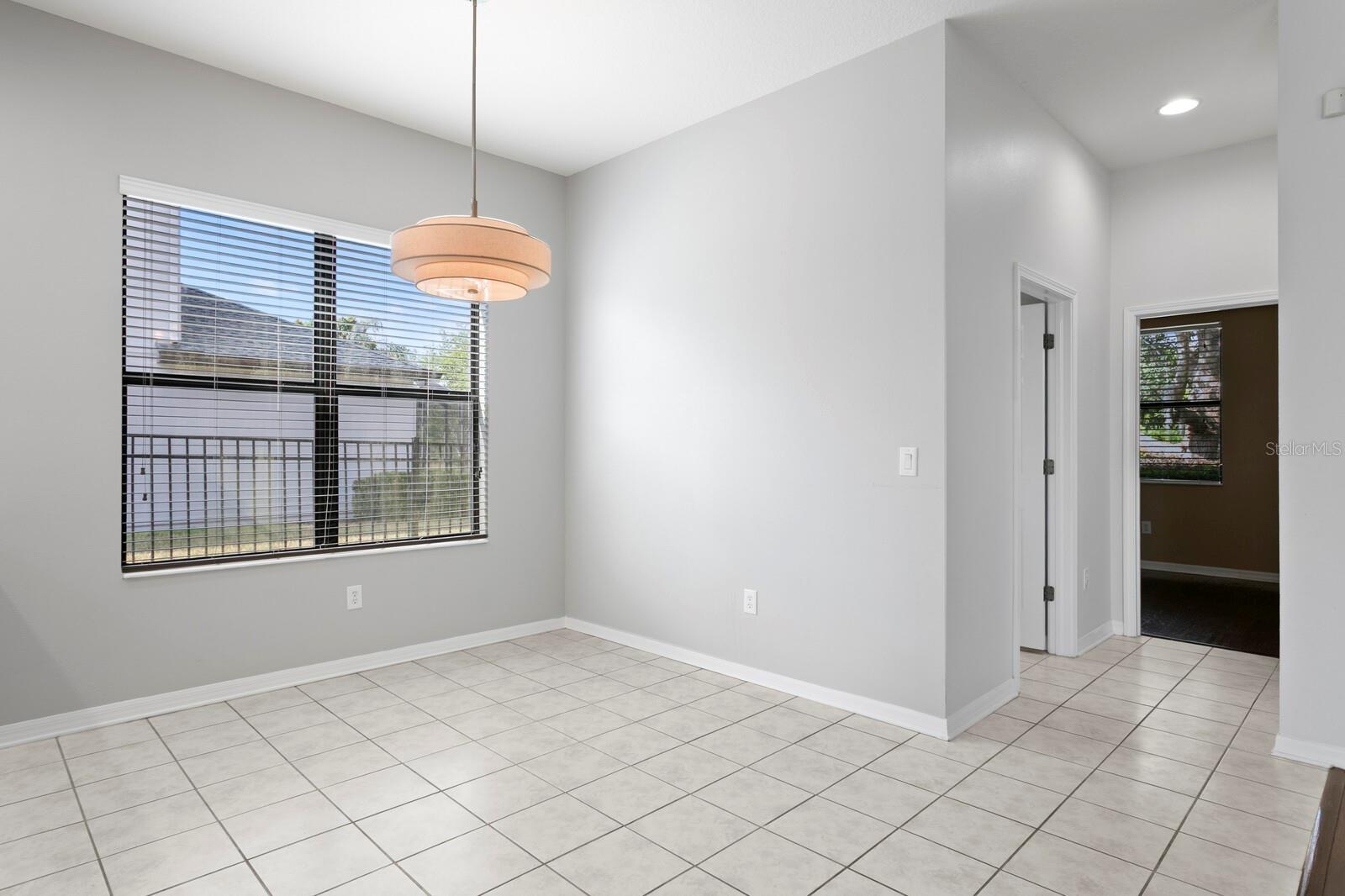 Image 17 of 67 For 19407 Sweet Grass Way