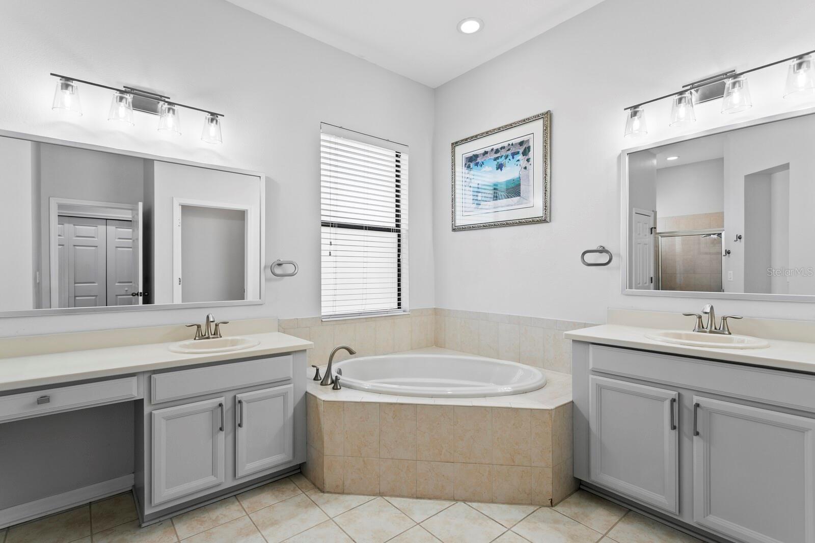 Image 24 of 67 For 19407 Sweet Grass Way