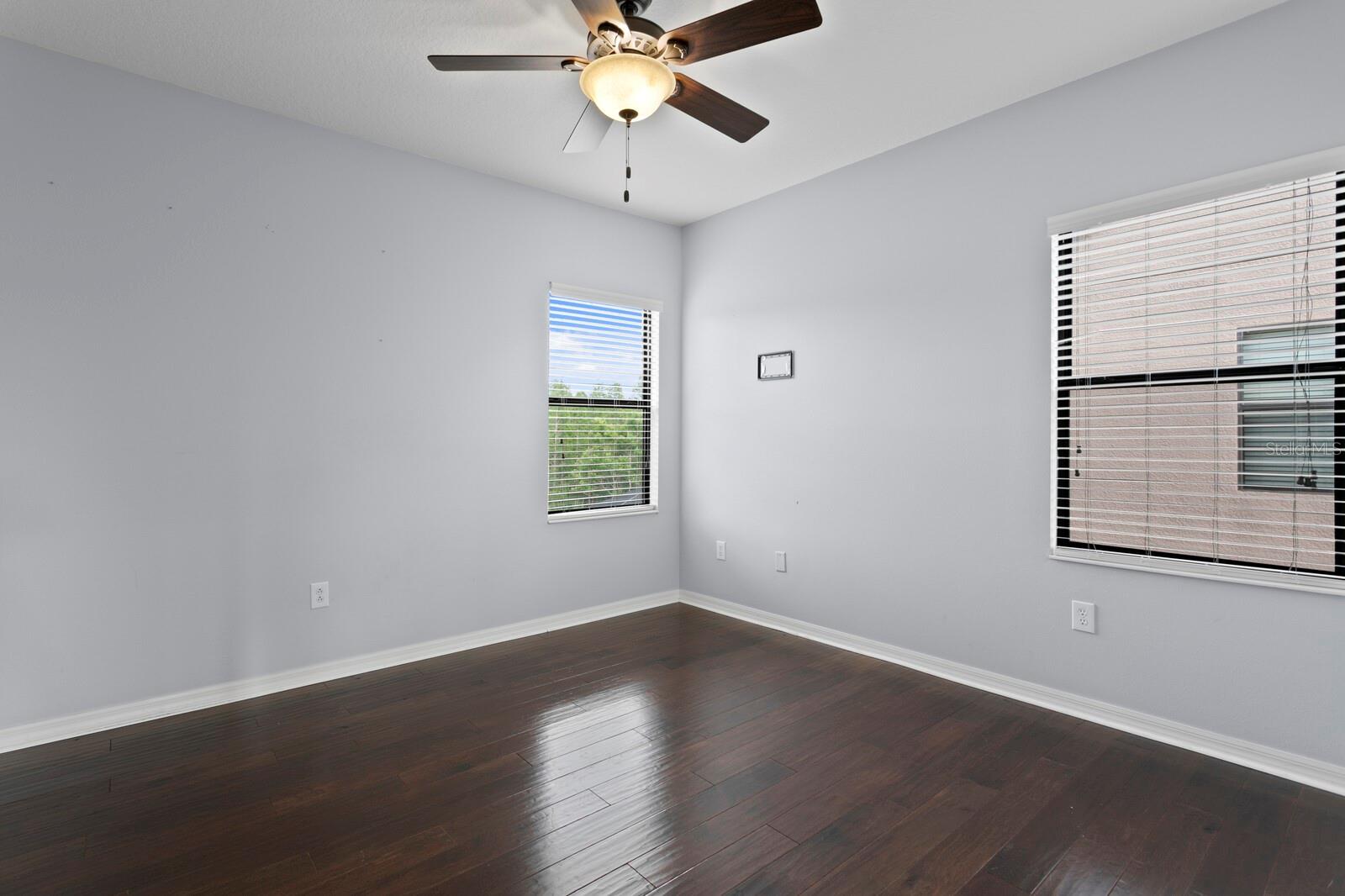 Image 33 of 67 For 19407 Sweet Grass Way