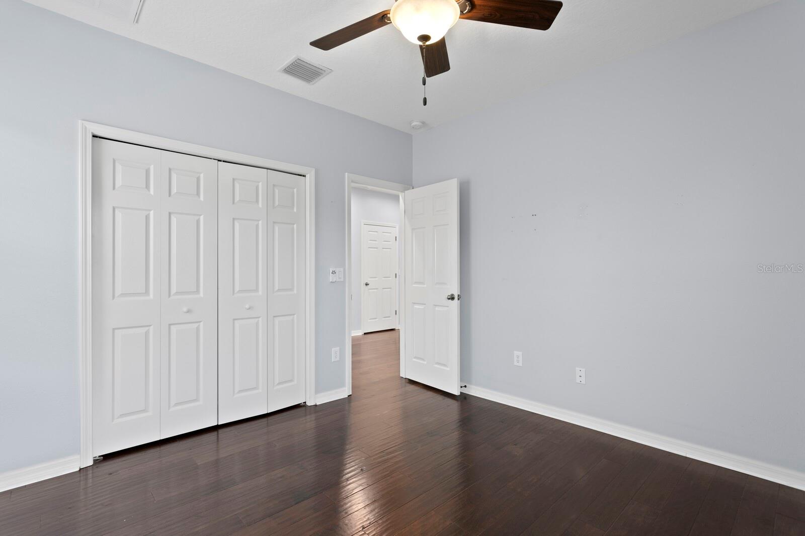 Image 34 of 67 For 19407 Sweet Grass Way