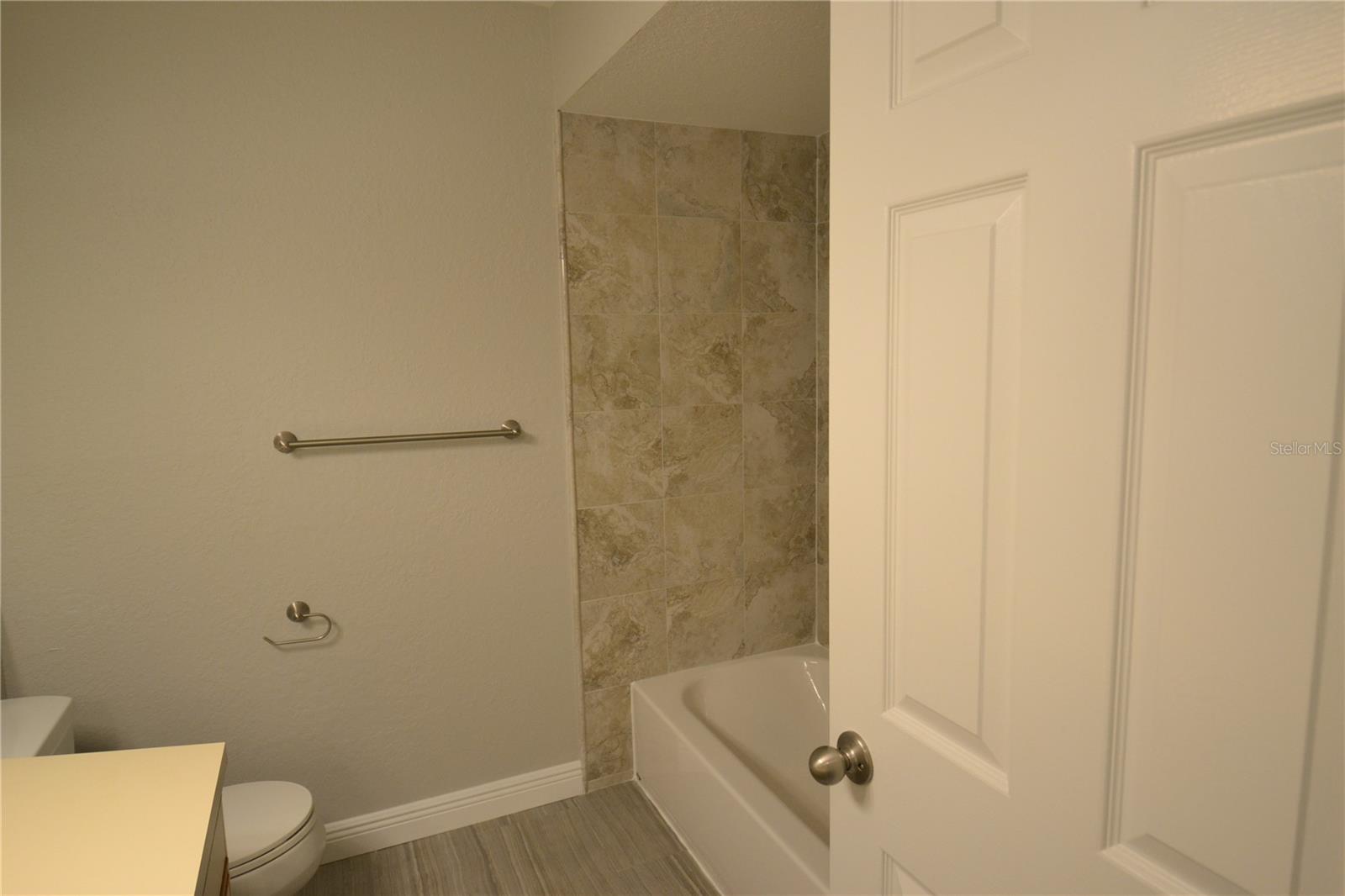 Image 38 of 44 For 1801 Lake Road 9f
