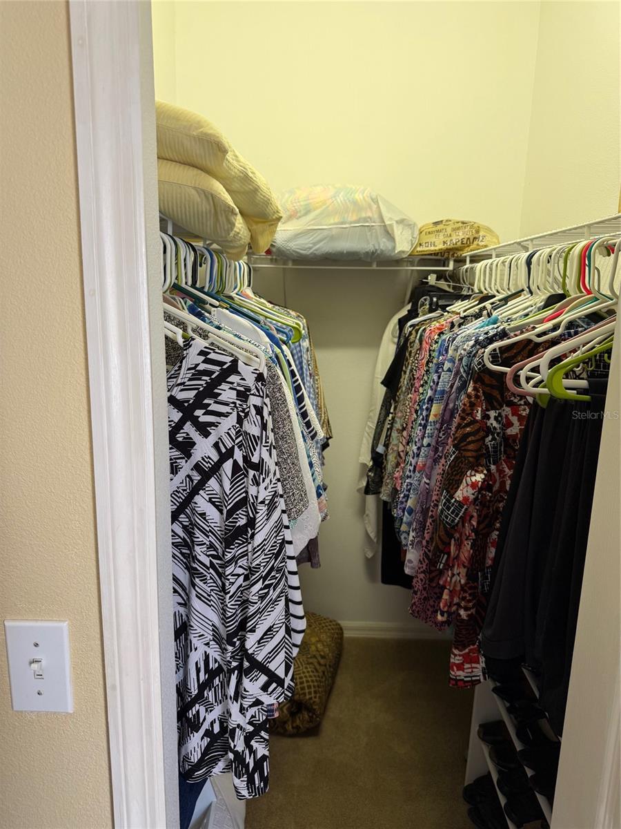 Image 25 of 43 For 1765 Oak Pond Court