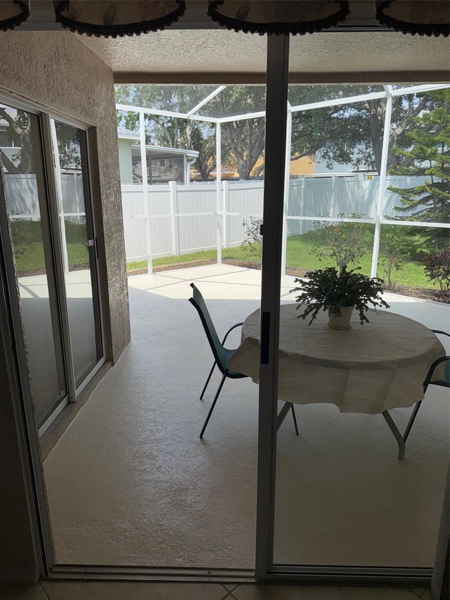 Image 30 of 43 For 1765 Oak Pond Court