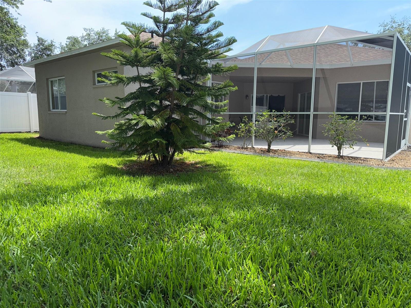 Image 36 of 43 For 1765 Oak Pond Court