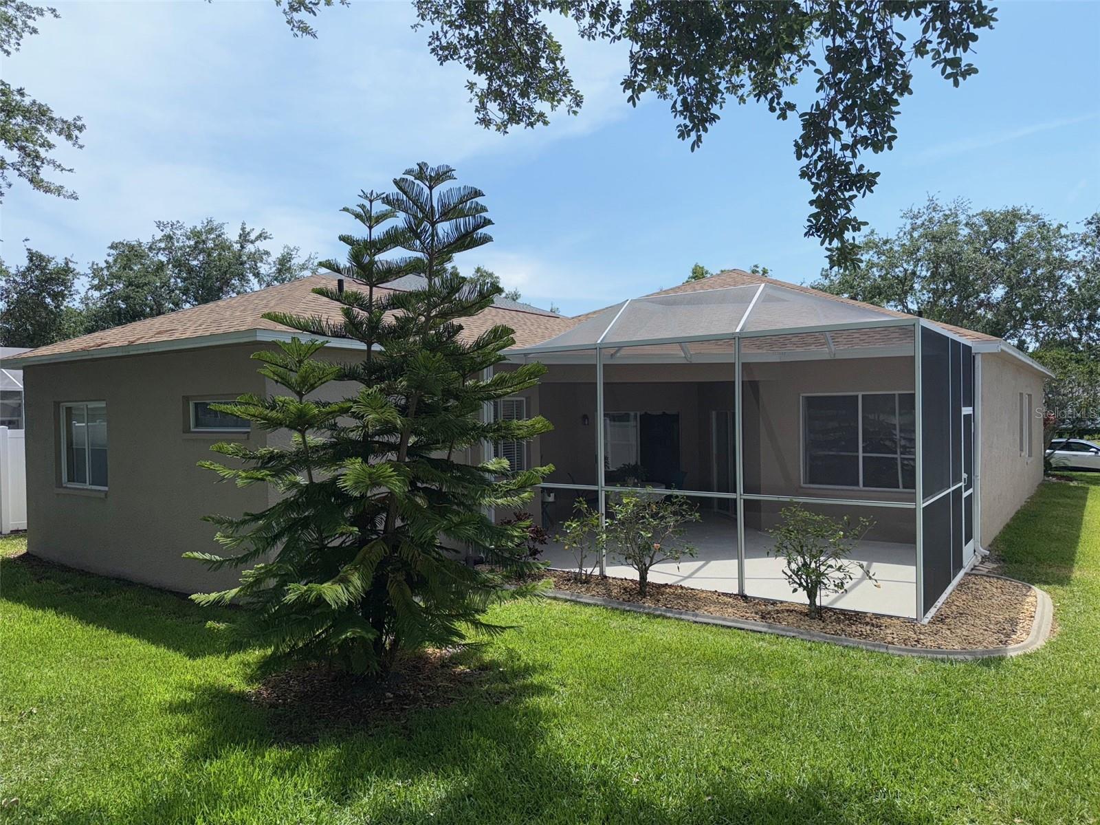 Image 37 of 43 For 1765 Oak Pond Court