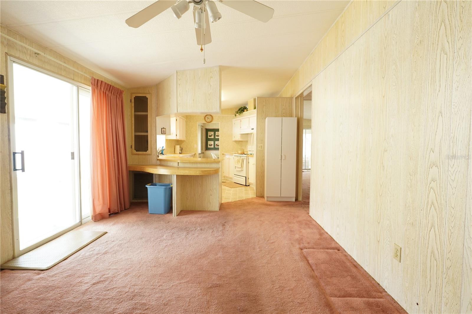 Image 11 of 32 For 82303 1st Avenue N 303