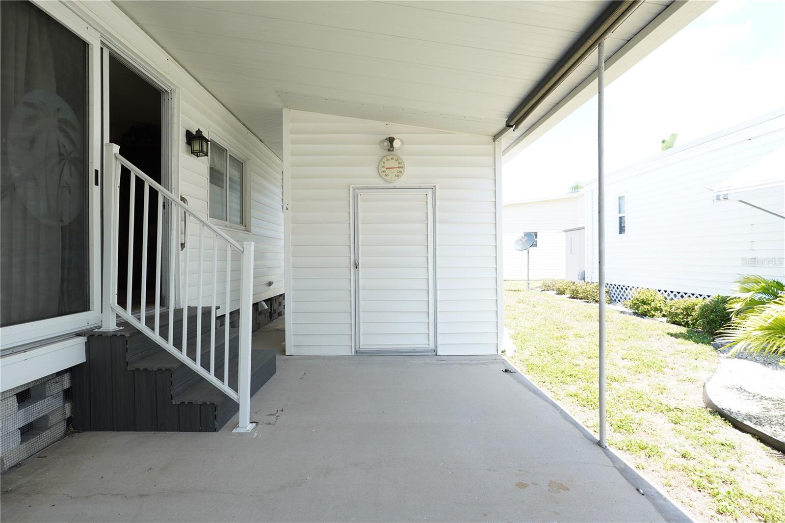 Image 27 of 32 For 82303 1st Avenue N 303