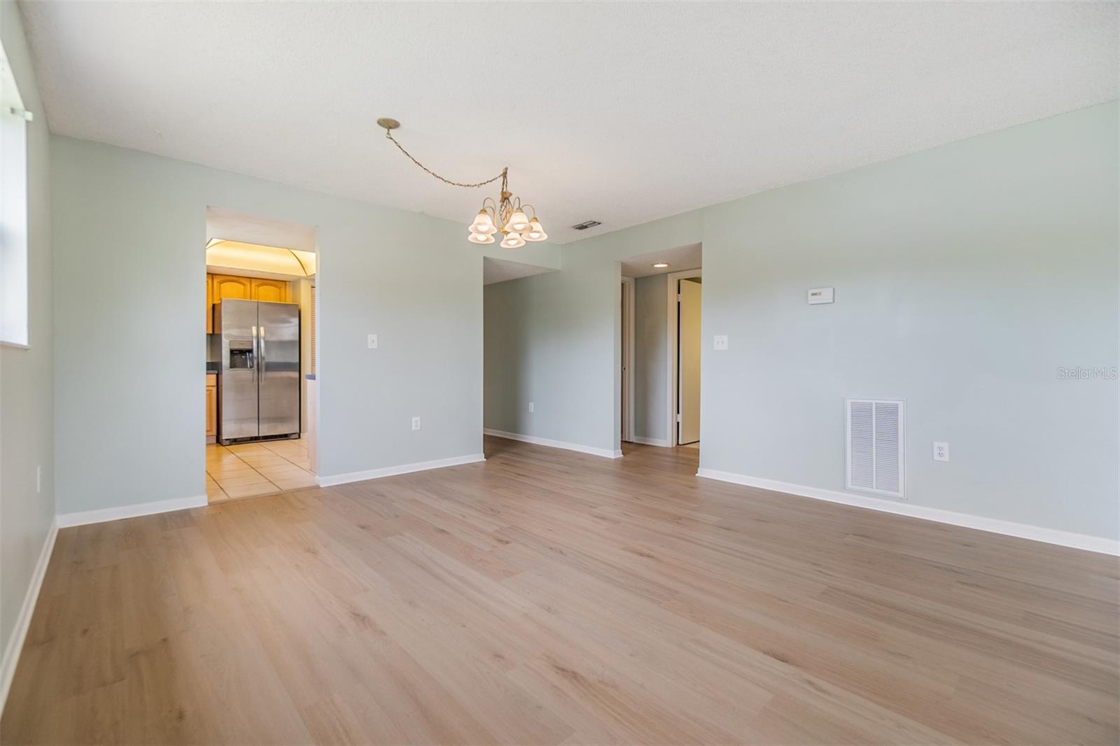Image 18 of 33 For 9851 113th Street 206