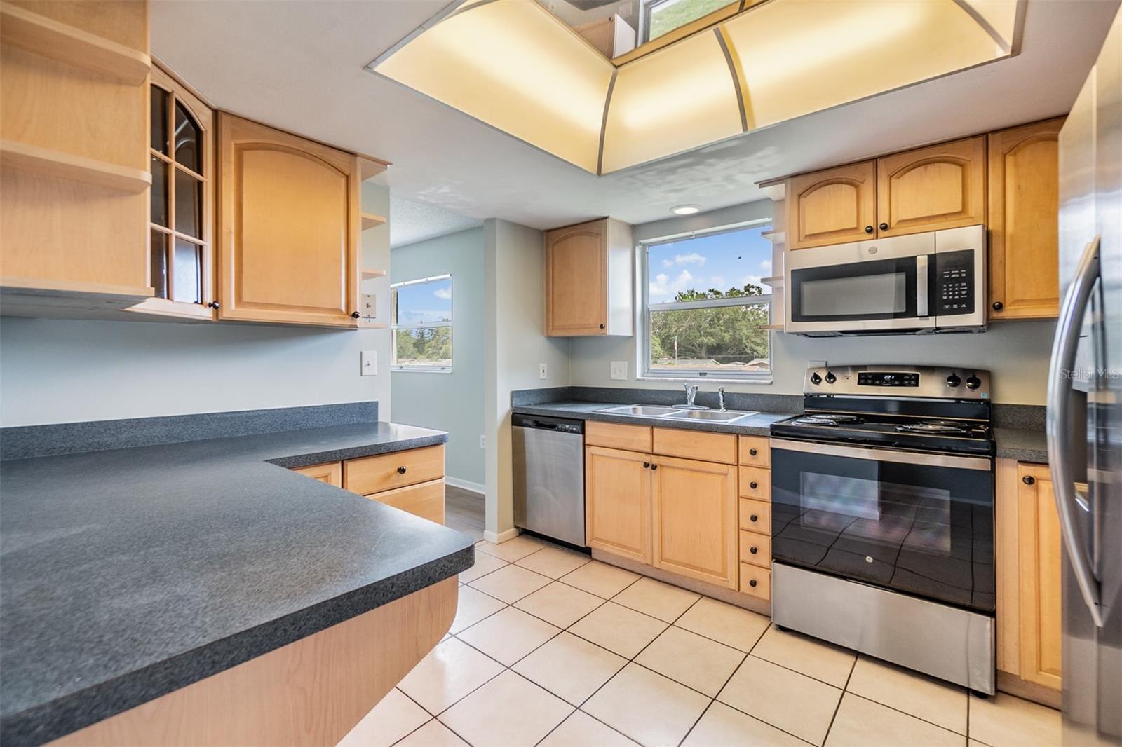 Image 8 of 33 For 9851 113th Street 206