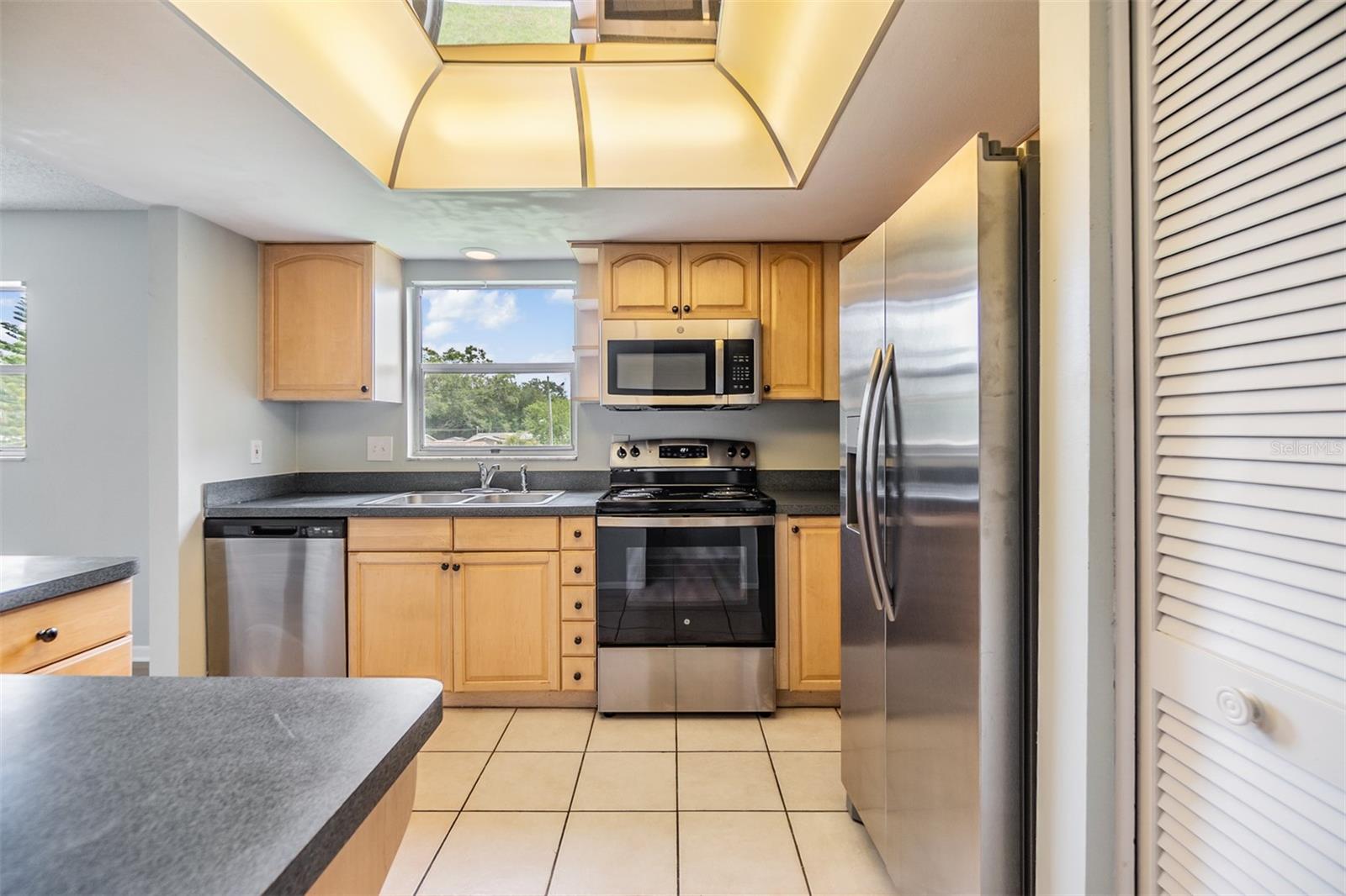 Image 9 of 33 For 9851 113th Street 206