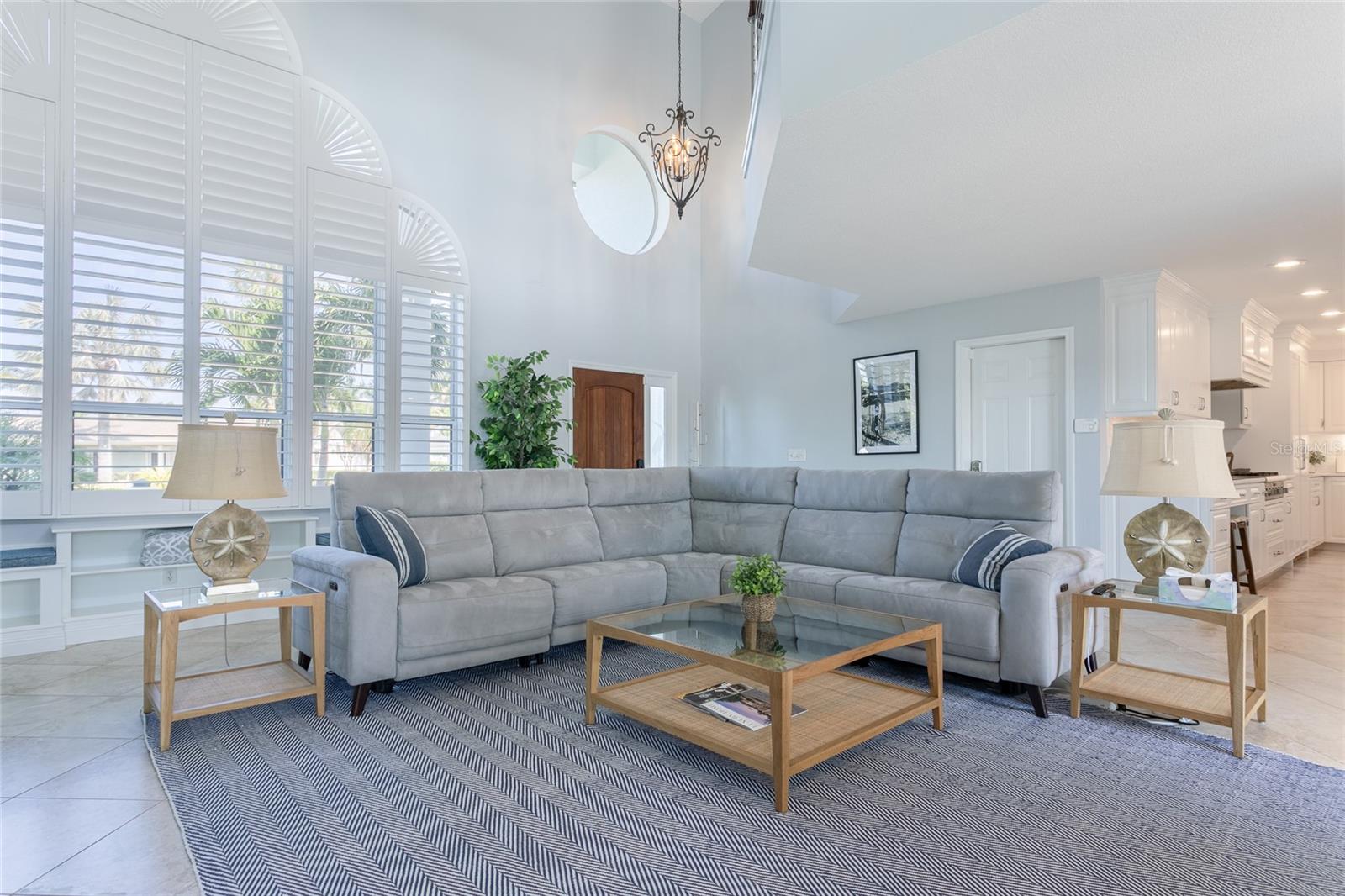 Image 12 of 35 For 3901 13th Way Ne
