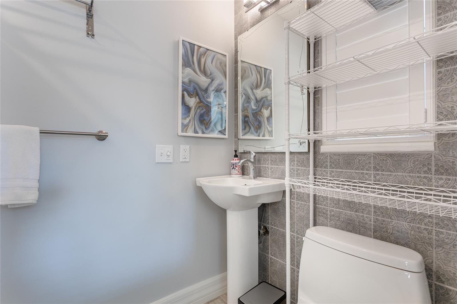 Image 21 of 35 For 3901 13th Way Ne