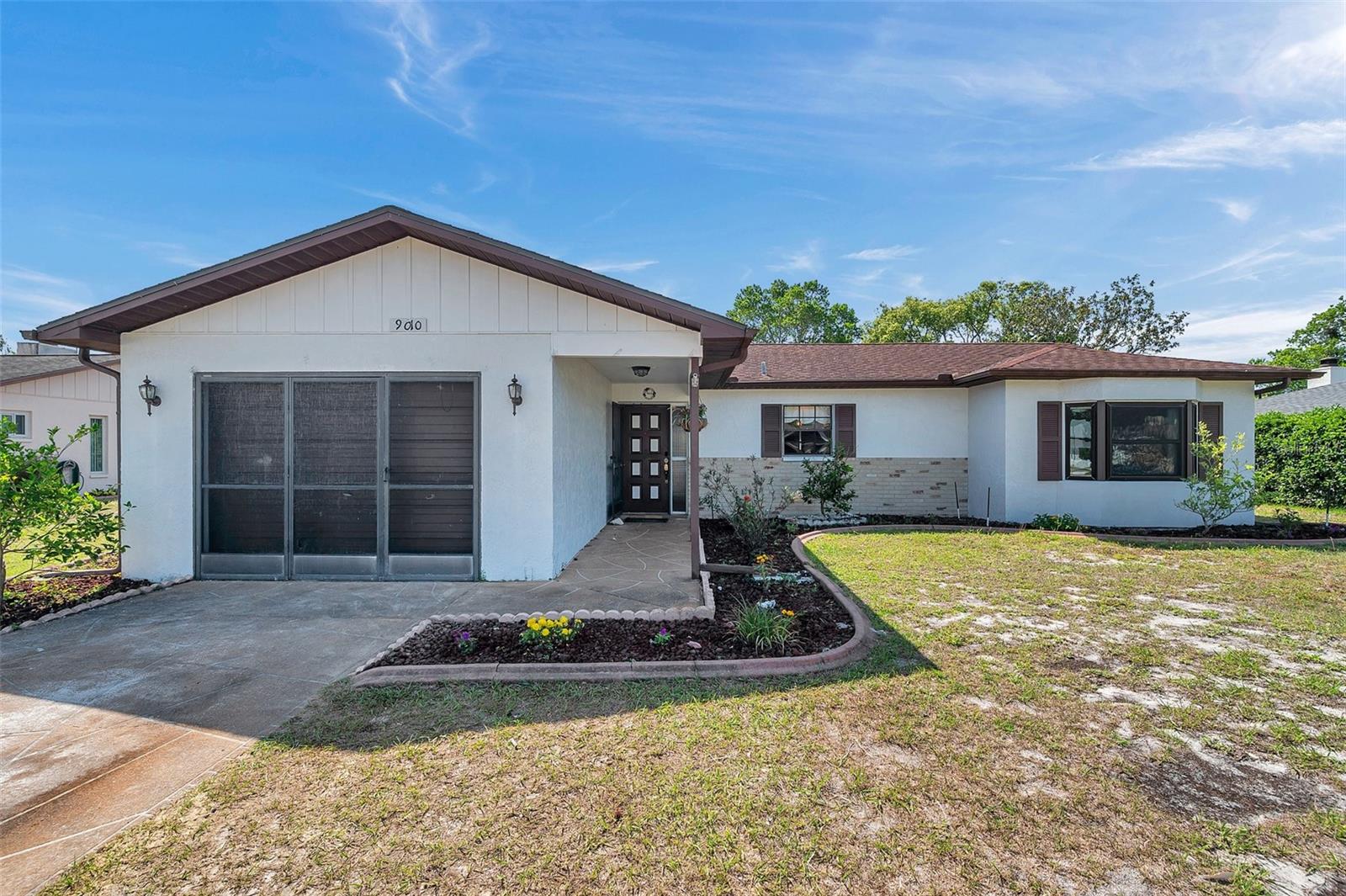 Details for 9010 Bonnet Way, WEEKI WACHEE, FL 34613