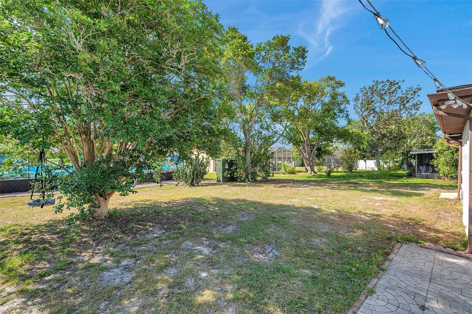 Image 29 of 41 For 9010 Bonnet Way