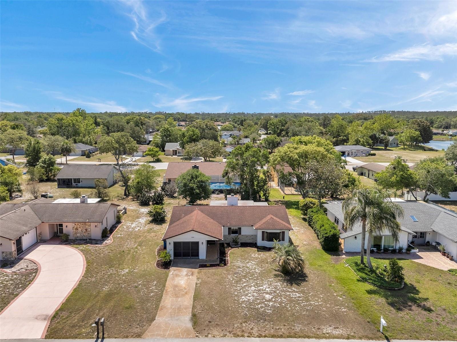 Image 35 of 41 For 9010 Bonnet Way