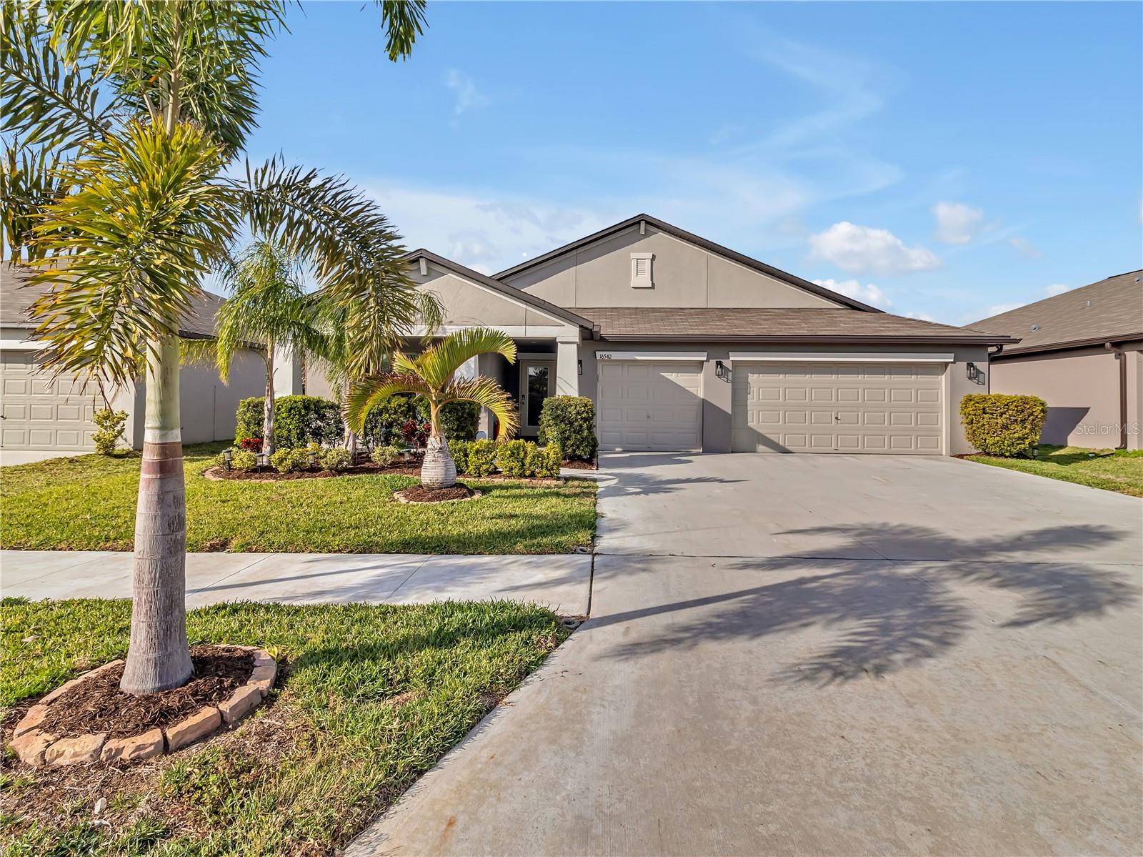 Details for 16542 Delia Street, WIMAUMA, FL 33598