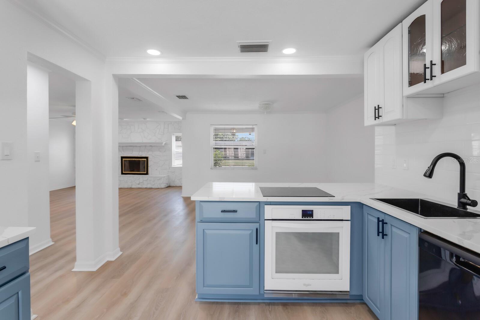 Image 12 of 33 For 621 85th Avenue N