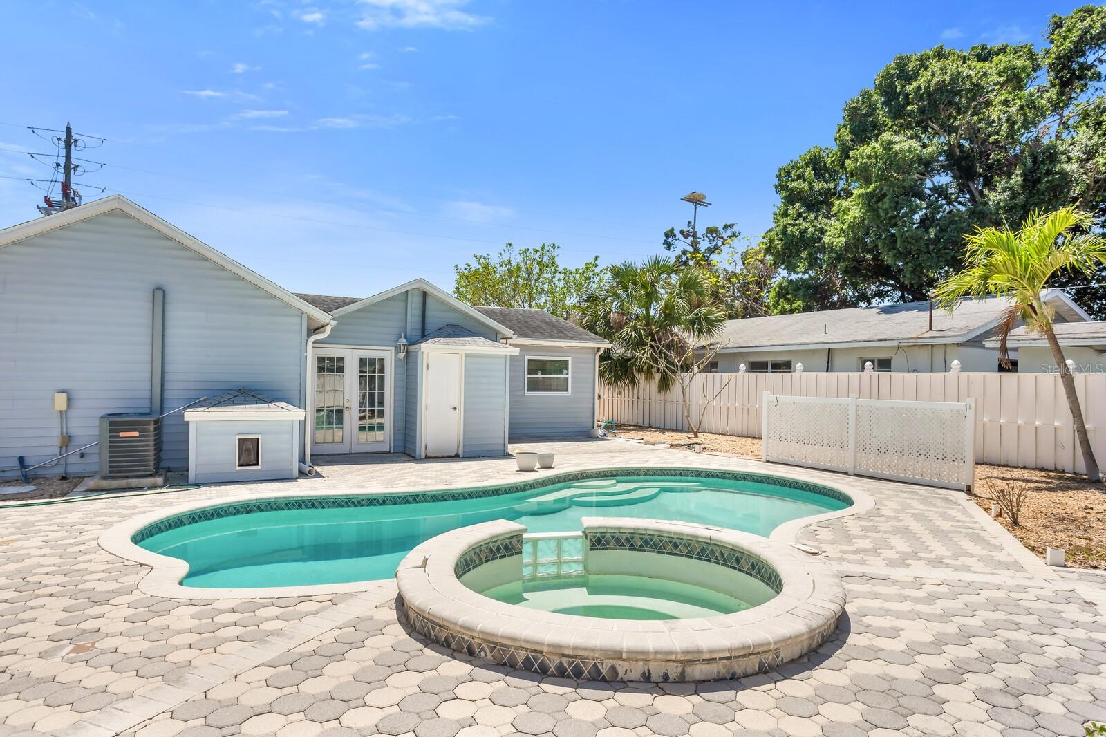 Image 31 of 33 For 621 85th Avenue N