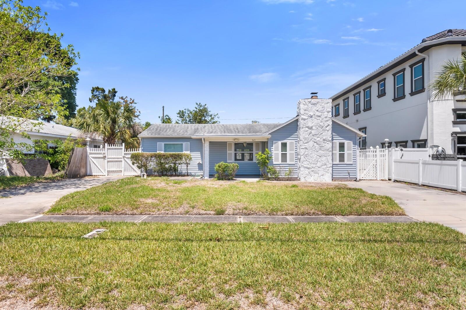Image 4 of 33 For 621 85th Avenue N